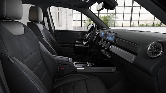 Mercedes-Benz GLB200 2 of 2