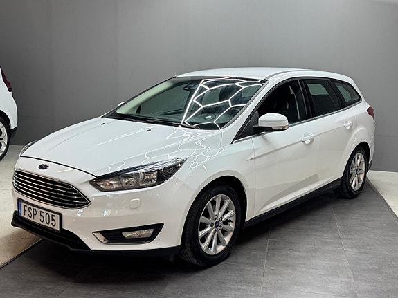 Ford Focus 3 of 5
