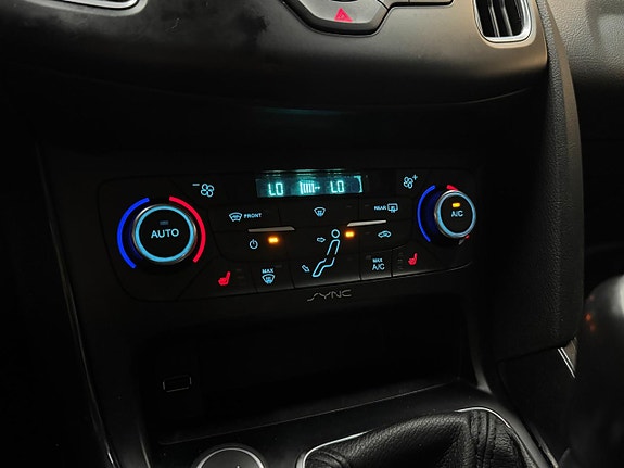 Ford Focus 14 of 17
