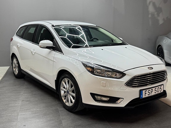 Ford Focus 2 of 5