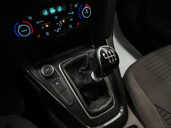 Ford Focus 15 of 17