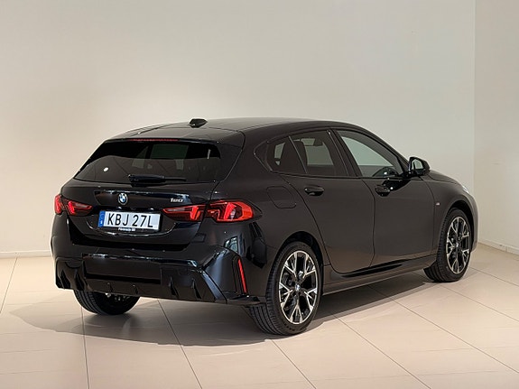 BMW 120 10 of 11