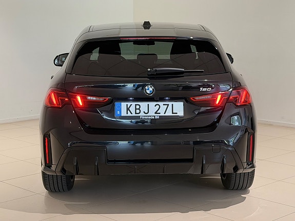 BMW 120 11 of 11