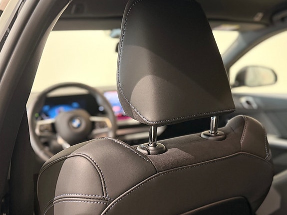 BMW 120 7 of 11
