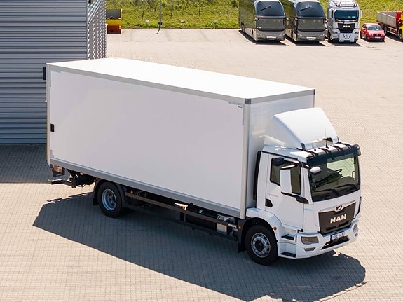 MAN TGM 18.290 4x2 LL CH 7 of 8