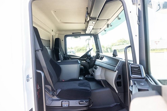 MAN TGM 18.290 4x2 LL CH 6 of 8
