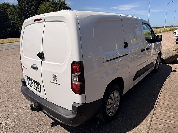 Peugeot Partner 4 of 5