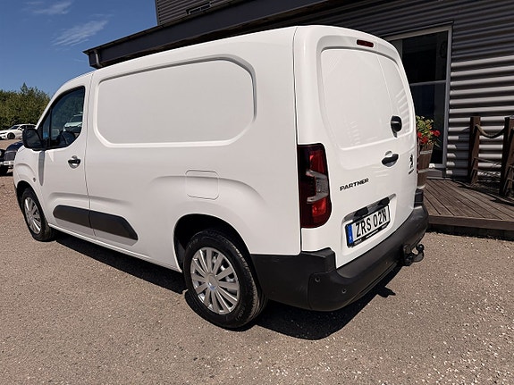 Peugeot Partner 3 of 5