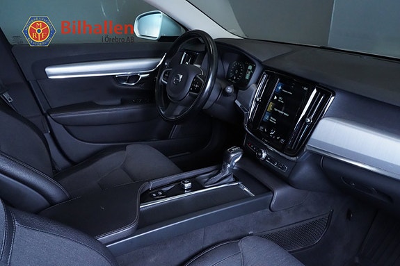Volvo V90 3 of 5