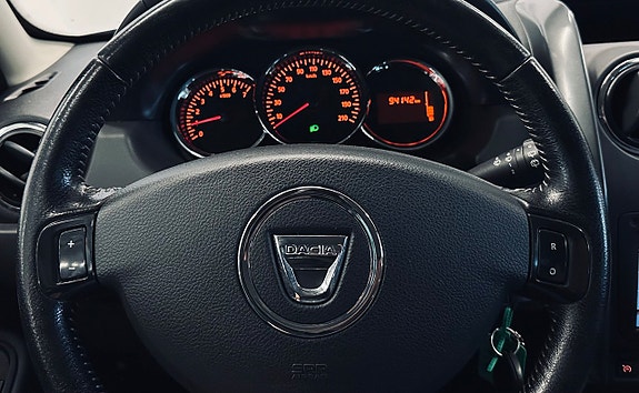 Dacia Duster 12 of 12