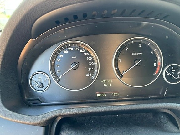 BMW X3 2 of 5