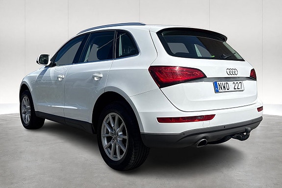 Audi Q5 2 of 5