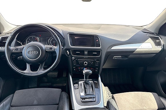 Audi Q5 10 of 23