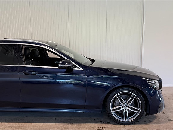 Mercedes-Benz E220 d 4 of 21