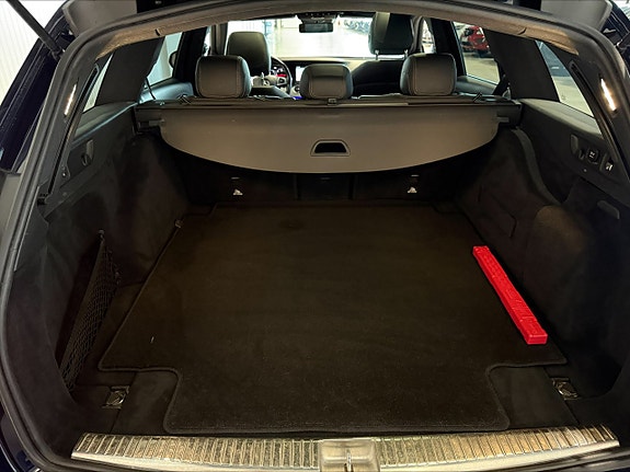 Mercedes-Benz E220 d 21 of 21