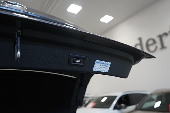 BMW 320d 19 of 22