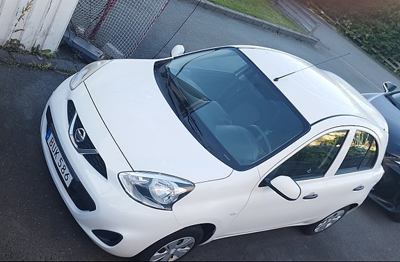 Nissan Micra 2 of 5
