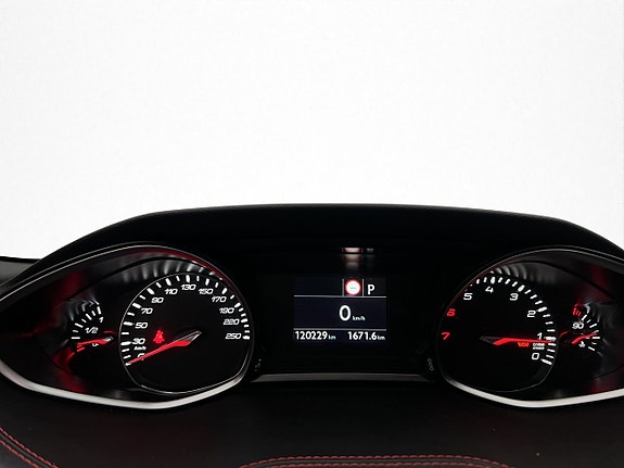 Peugeot 308 SW 23 of 30