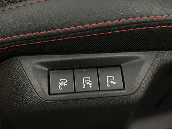 Peugeot 308 SW 22 of 30