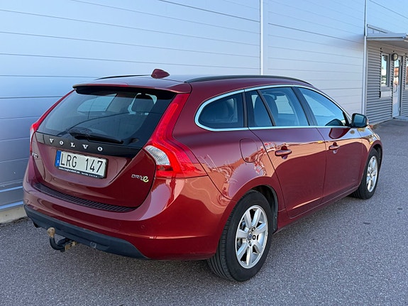 Volvo V60 7 of 13