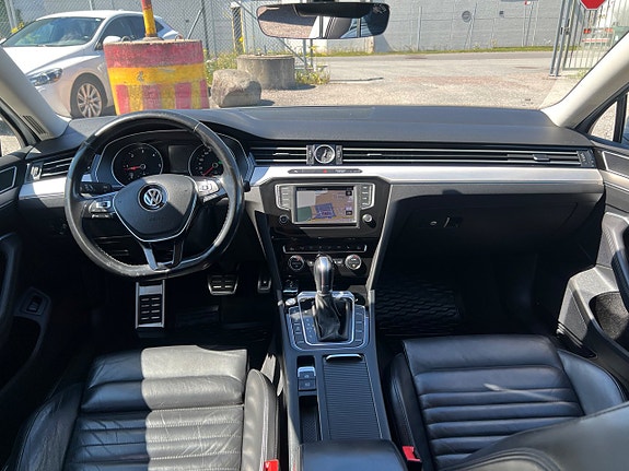 Volkswagen Passat Alltrack 5 of 5