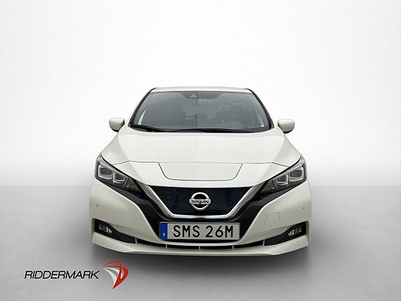 Nissan Leaf 2 of 5