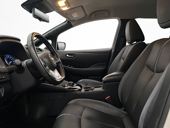 Nissan Leaf 11 of 30