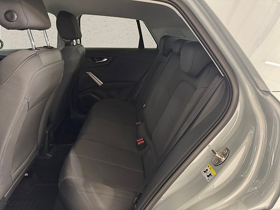 Audi Q2 6 of 7