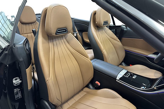 Mercedes-Benz CLE300 18 of 21