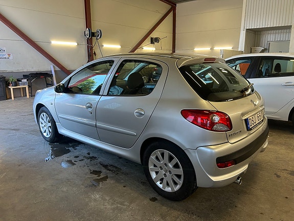 Peugeot 206+ 6 of 13