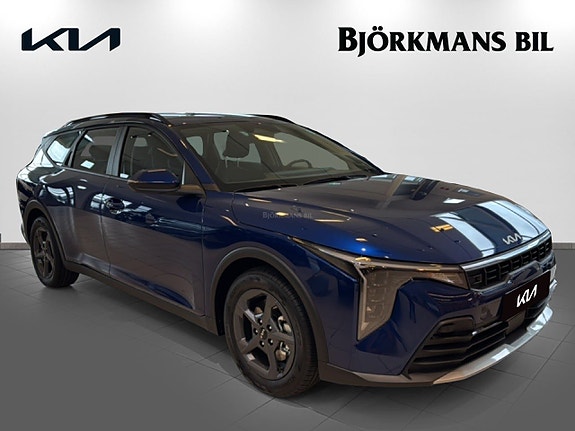 Kia K4 3 of 14