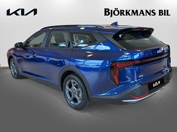 Kia K4 6 of 14