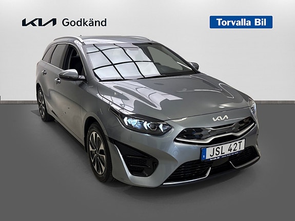 Kia Ceed 4 of 15