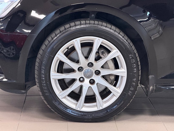 Audi A4 7 of 19