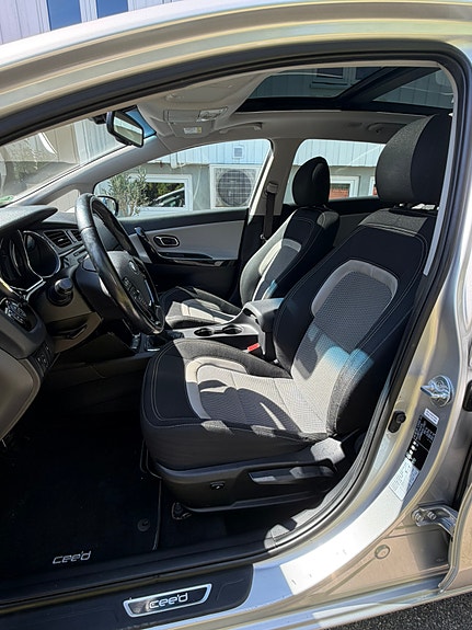 Kia Ceed 4 of 7