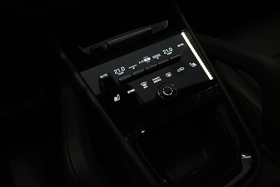 Porsche Cayenne 20 of 24