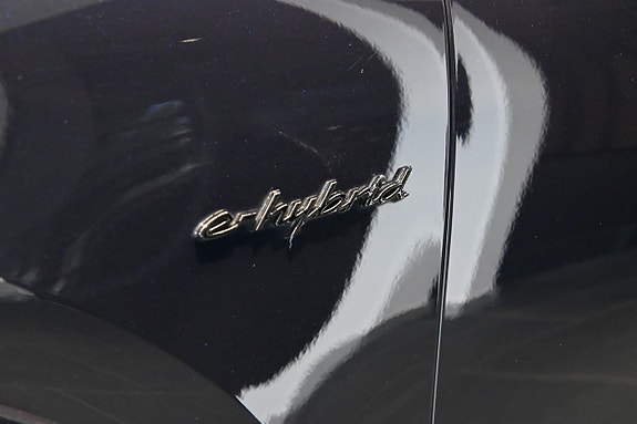 Porsche Cayenne 10 of 24