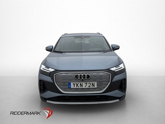 Audi Q4 e-tron 3 of 5