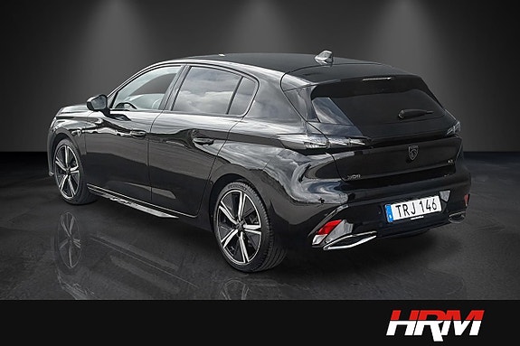 Peugeot 308 3 of 5