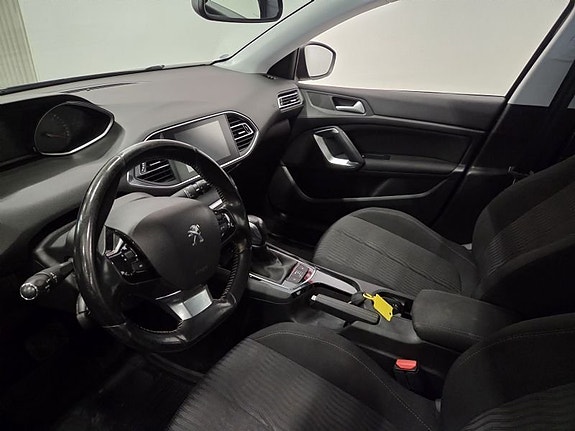Peugeot 308 10 of 10