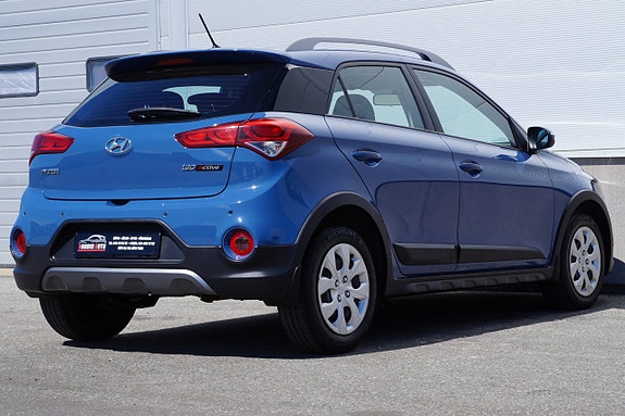 Hyundai i20 6 of 18