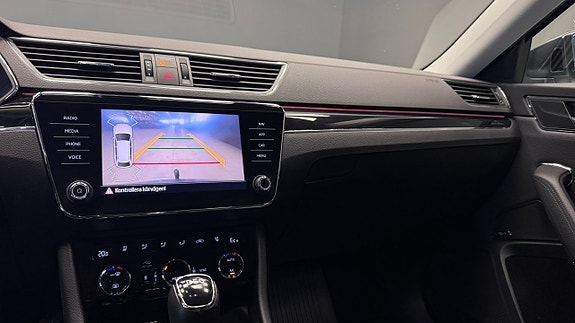 Skoda Superb 15 of 24