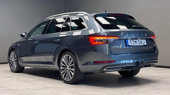 Skoda Superb 22 of 24