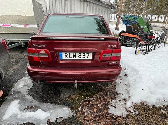 Volvo S70 3 of 3