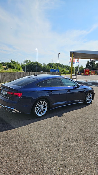 Audi A5 3 of 5