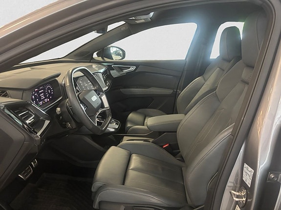 Audi Q4 e-tron 7 of 20