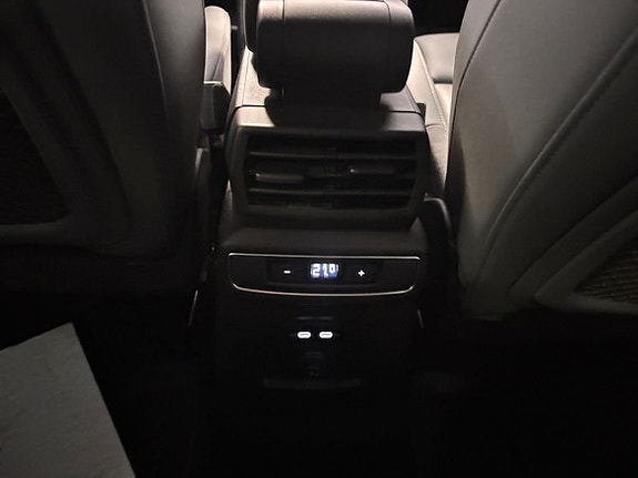 Audi Q4 e-tron 17 of 20