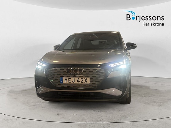 Audi Q4 e-tron 5 of 20