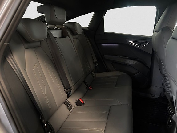 Audi Q4 e-tron 15 of 20