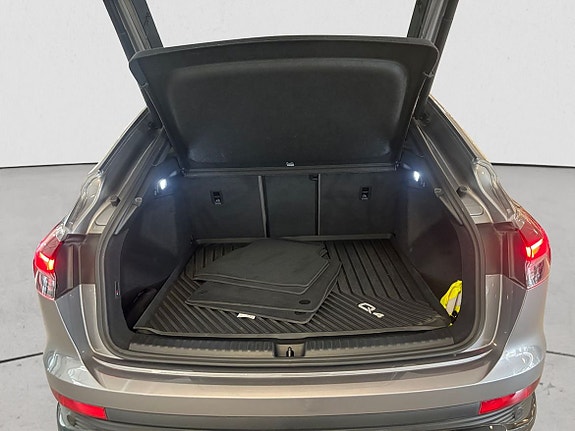 Audi Q4 e-tron 16 of 20